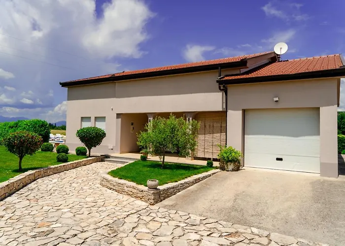 Villa Kod Bube